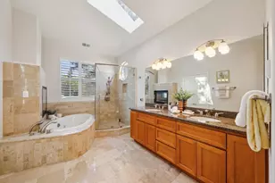 6942 Calabazas Creek Cir, San Jose, CA 95129 - Photo 16