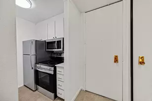 1324 Shelter Creek Ln, San Bruno, CA 94066 - Photo 2