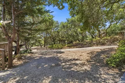 18820 Vierra Canyon Rd, Salinas, CA 93907 - Photo 32