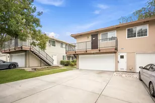 949 Gilchrist Dr 4, San Jose, CA 95133 - Photo 2