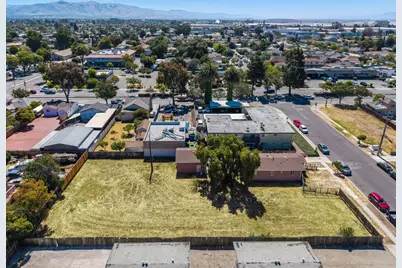36952 Mulberry St, Newark, CA 94560 - Photo 2