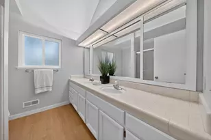 402 Sylvan Ave, Mountain View, CA 94041 - Photo 48