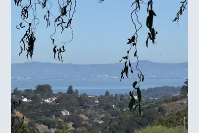 1204 Laurel Hill Dr, San Mateo, CA 94402 - Photo 2