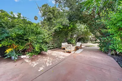 2487 Fernwood Ave, San Jose, CA 95128 - Photo 24