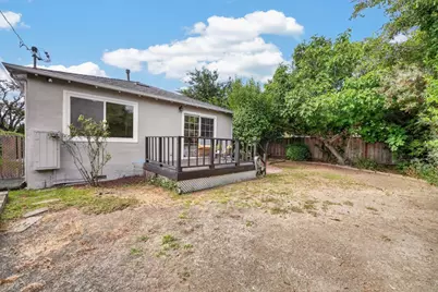 2487 Fernwood Ave, San Jose, CA 95128 - Photo 26