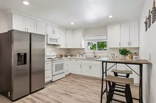 6055 Foothill Glen Dr, San Jose, CA 95123 - Photo 8