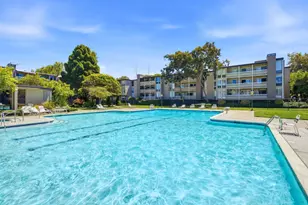 1081 Beach Park Blvd 213, Foster City, CA 94404 - Photo 28