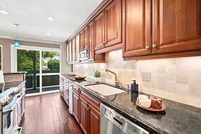 1081 Beach Park Blvd 213, Foster City, CA 94404 - Photo 8