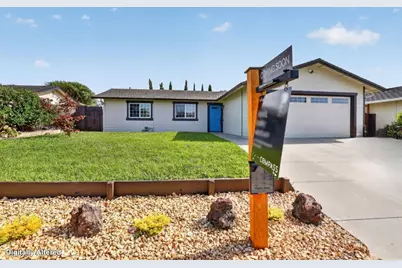 1339 Meridian St, Hollister, CA 95023 - Photo 2