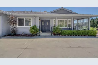 301 Karen Ct, Aromas, CA 95004 - Photo 2