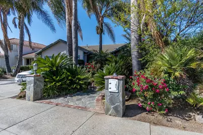 740 Verdun Ave, Hollister, CA 95023 - Photo 2