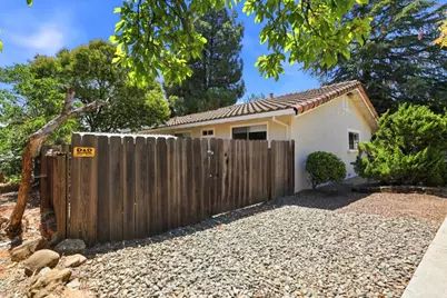 16990 Barnell Ave, Morgan Hill, CA 95037 - Photo 46