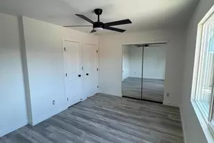 76 Sunset Ct, San Jose, CA 95116 - Photo 20