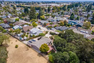 3210 Churnside Ln, Santa Cruz, CA 95062 - Photo 42