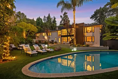 380 Robinwood Ln, Hillsborough, CA 94010 - Photo 34