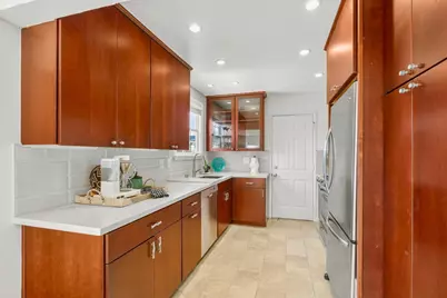 16083 Berkshire Dr, Castro Valley, CA 94578 - Photo 20