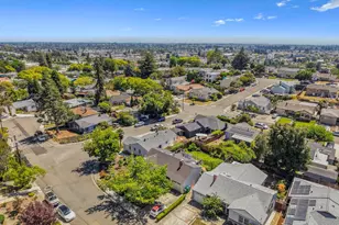 16083 Berkshire Dr, Castro Valley, CA 94578 - Photo 36