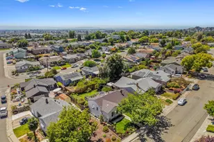 16083 Berkshire Dr, Castro Valley, CA 94578 - Photo 38