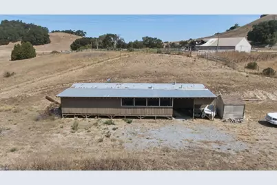 4800E San Juan Canyon Rd, San Juan Bautista, CA 95045 - Photo 14