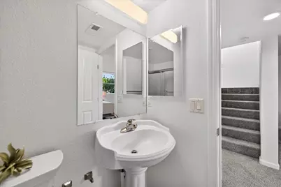305 Hoffman St, Colma, CA 94014 - Photo 20
