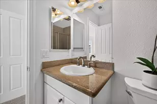 305 Hoffman St, Colma, CA 94014 - Photo 14
