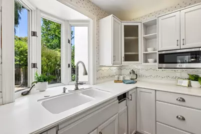 274 Delmar Way, San Mateo, CA 94403 - Photo 18