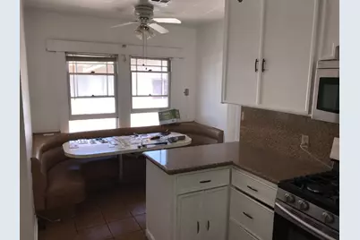 208 Yosemite Ave, Modesto, CA 95351 - Photo 14