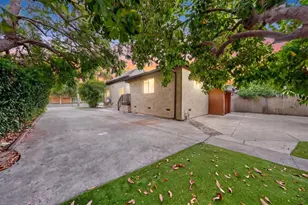 585 E St James St, San Jose, CA 95112 - Photo 4