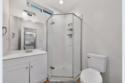 585 E Saint James St, San Jose, CA 95112 - Photo 24
