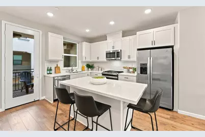 793 Santa Cecilia Ter, Sunnyvale, CA 94085 - Photo 4