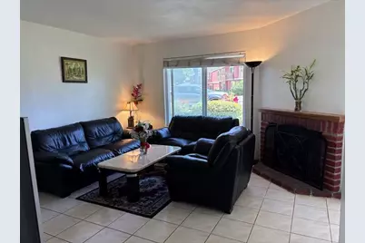 1664 Hollowcreek Pl, San Jose, CA 95121 - Photo 2