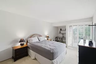 25 Rinconada Cir, Belmont, CA 94002 - Photo 58