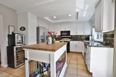 1487 Carrington Cir, San Jose, CA 95125 - Photo 10