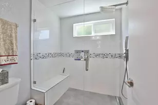 1487 Carrington Cir, San Jose, CA 95125 - Photo 18