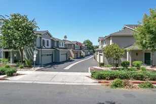 1487 Carrington Cir, San Jose, CA 95125 - Photo 34