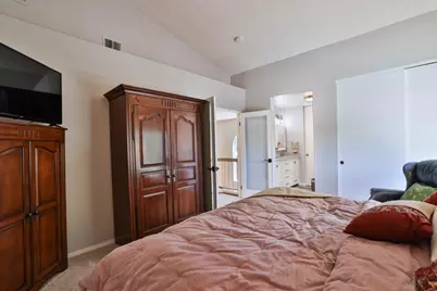 1487 Carrington Cir, San Jose, CA 95125 - Photo 16