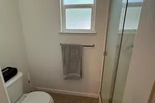 1170 E 9th St, Chico, CA 95928 - Photo 18
