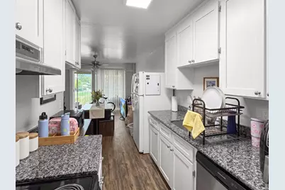 2536 Grove Way, Castro Valley, CA 94546 - Photo 12