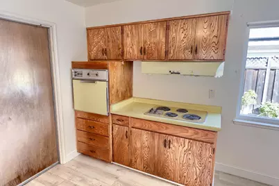 2466 Meridian Ave, San Jose, CA 95124 - Photo 12