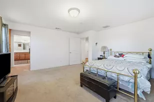290 Heartland Dr, Hollister, CA 95023 - Photo 16