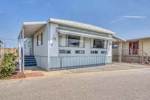 55 San Juan Grade Rd 11, Salinas, CA 93906 - Photo 2