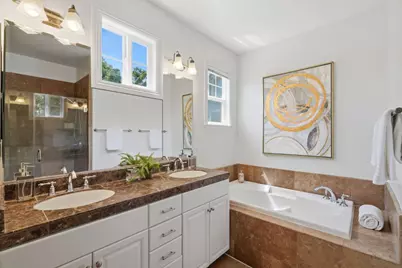 2081 Cowles Commons, San Jose, CA 95125 - Photo 18