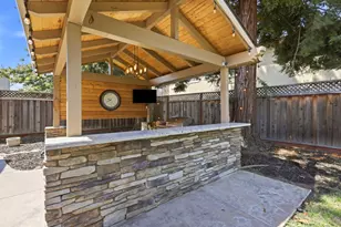 1301 Peregrine Dr, Gilroy, CA 95020 - Photo 32