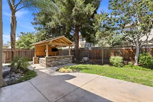 1301 Peregrine Dr, Gilroy, CA 95020 - Photo 34