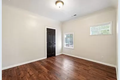 231 22nd St, Sacramento, CA 95816 - Photo 14