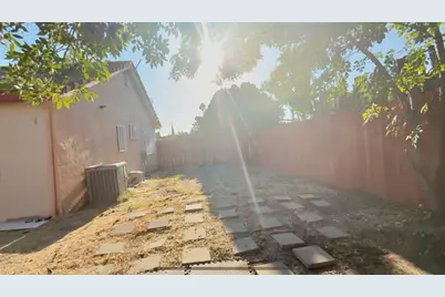 2403 Bordeaux Ave, Stockton, CA 95210 - Photo 16