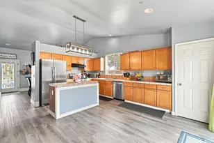 801 Gonzalez Cir, Gonzales, CA 93926 - Photo 12