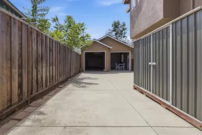 415 N 19th St, San Jose, CA 95112 - Photo 22