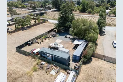 13350 Kimble Ct, San Martin, CA 95046 - Photo 10