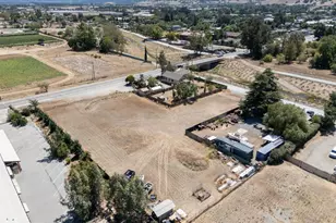 13350 Kimble Ct, San Martin, CA 95046 - Photo 4